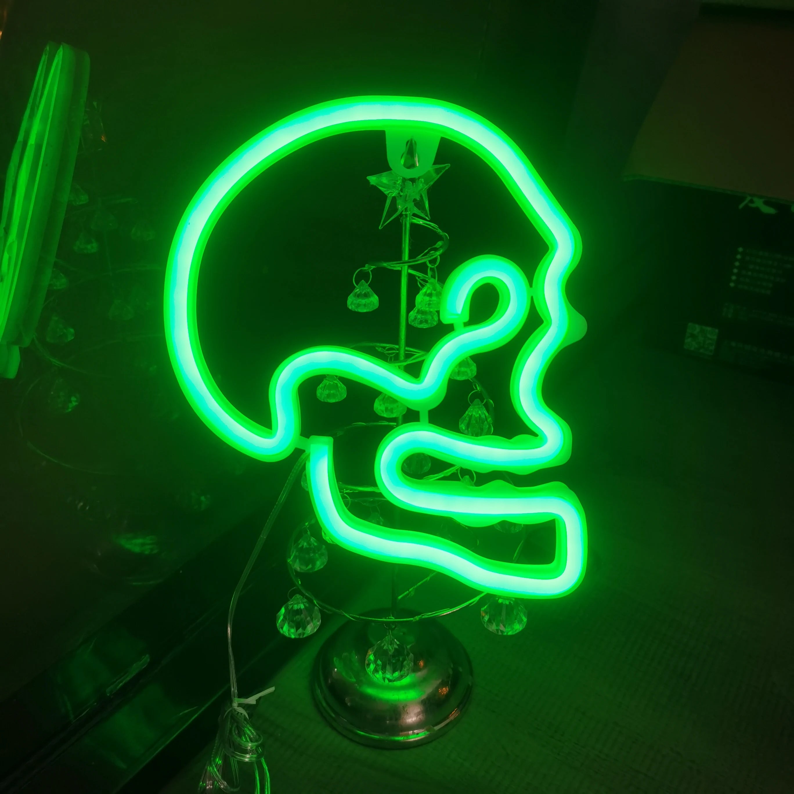 LED Neon Bat Spirit Wall Decor: USB/Battery Halloween Glow