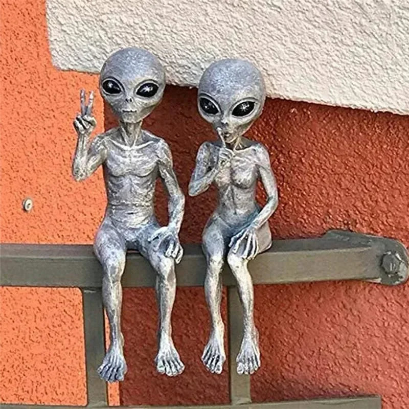 Resin Alien Statue: UFO Dwarf Halloween & Christmas Decor