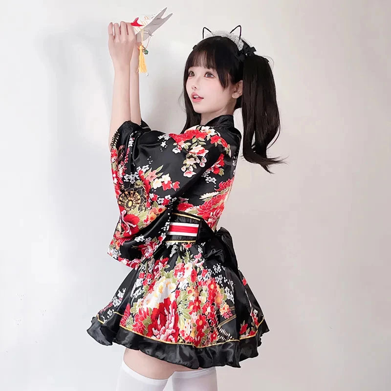 Modified Kimono Bathrobe: Women's Kawaii Geisha Cosplay Dress