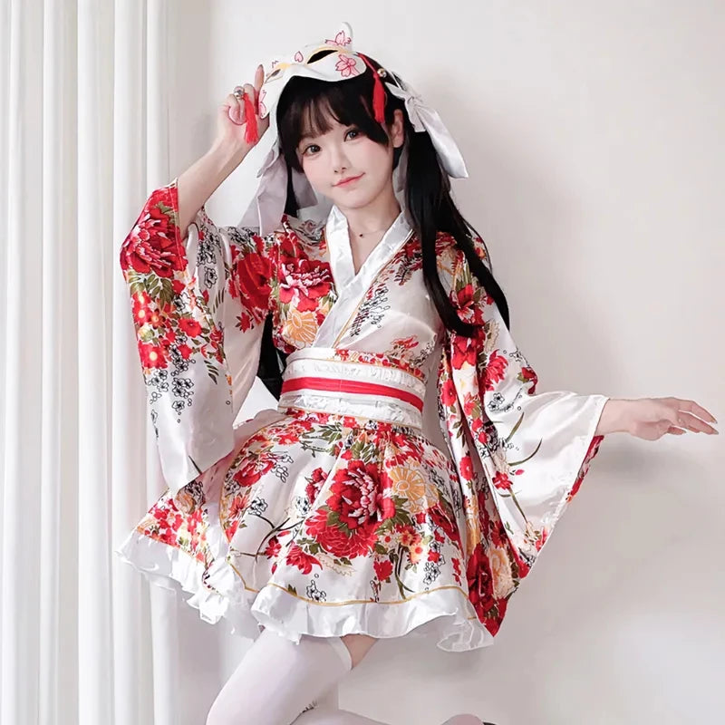 Modified Kimono Bathrobe: Women's Kawaii Geisha Cosplay Dress